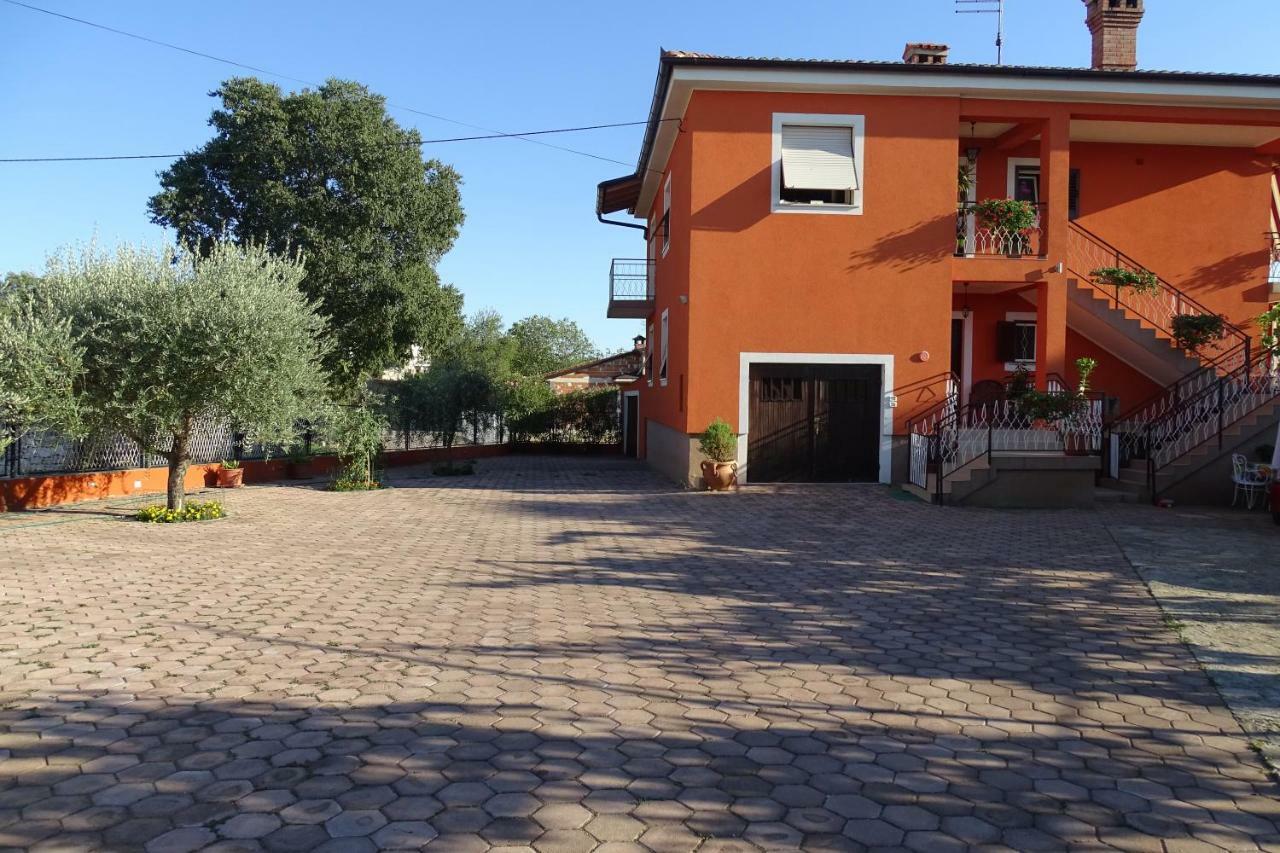 Apartment Parenzana Bibali 65 A 52460-Buje Dış mekan fotoğraf