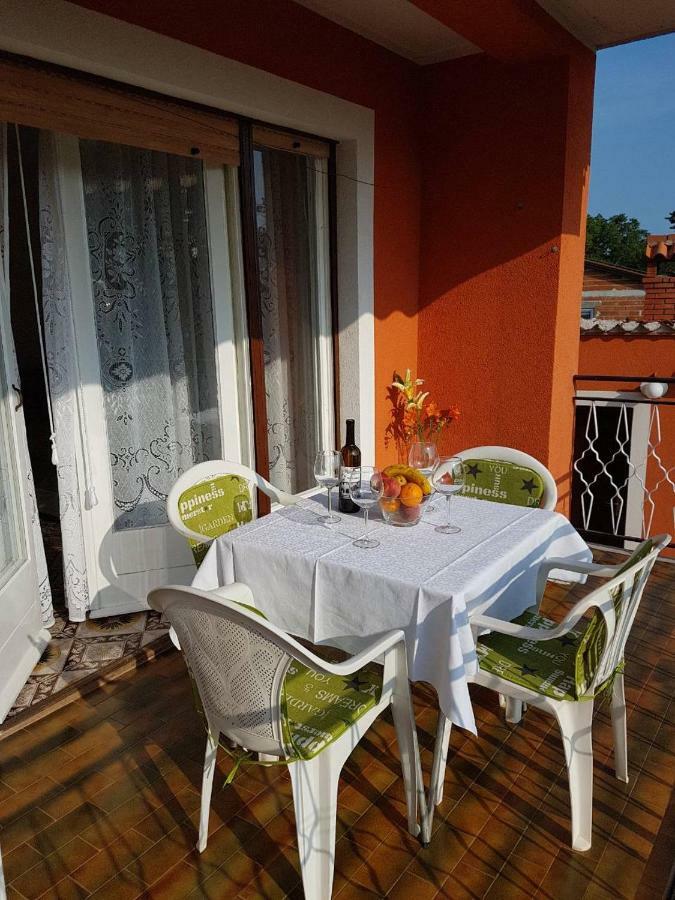 Apartment Parenzana Bibali 65 A 52460-Buje Dış mekan fotoğraf